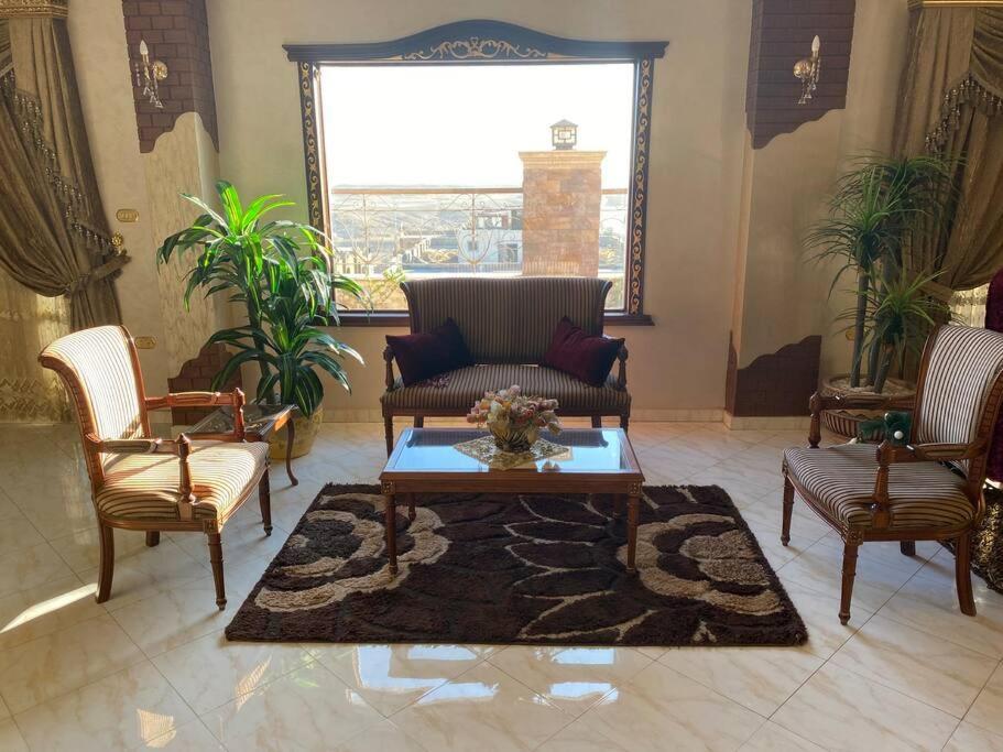 Royal Pyramids Palace Residence Cairo Exterior photo