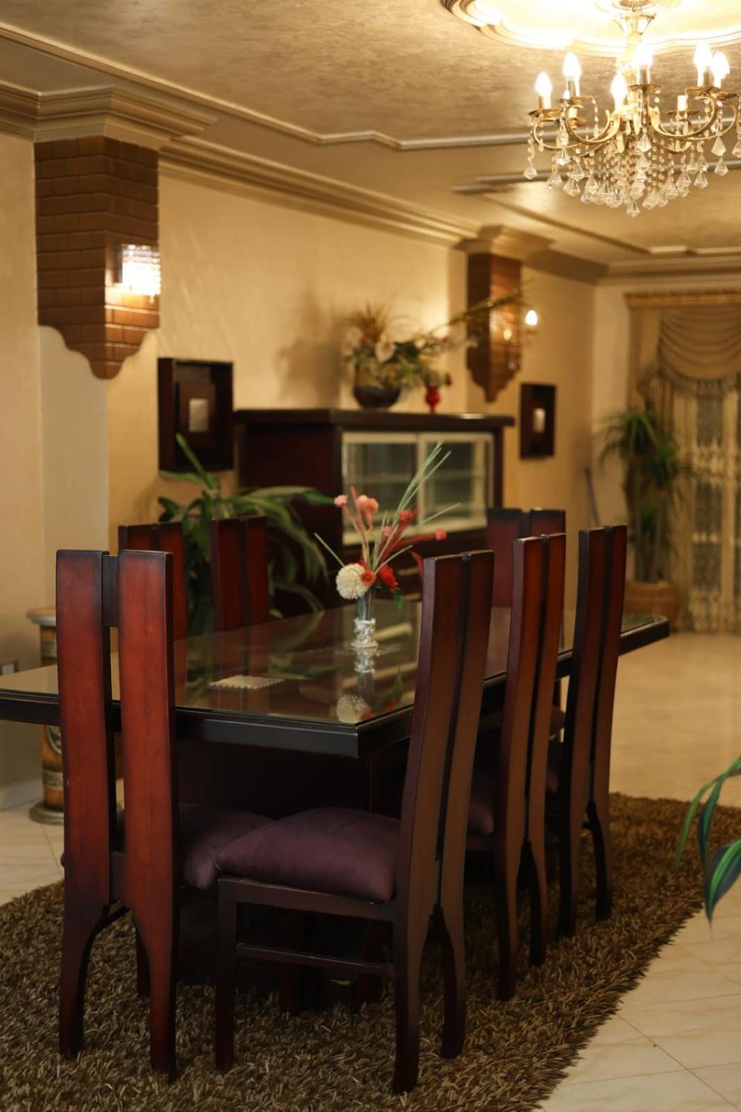 Royal Pyramids Palace Residence Cairo Exterior photo