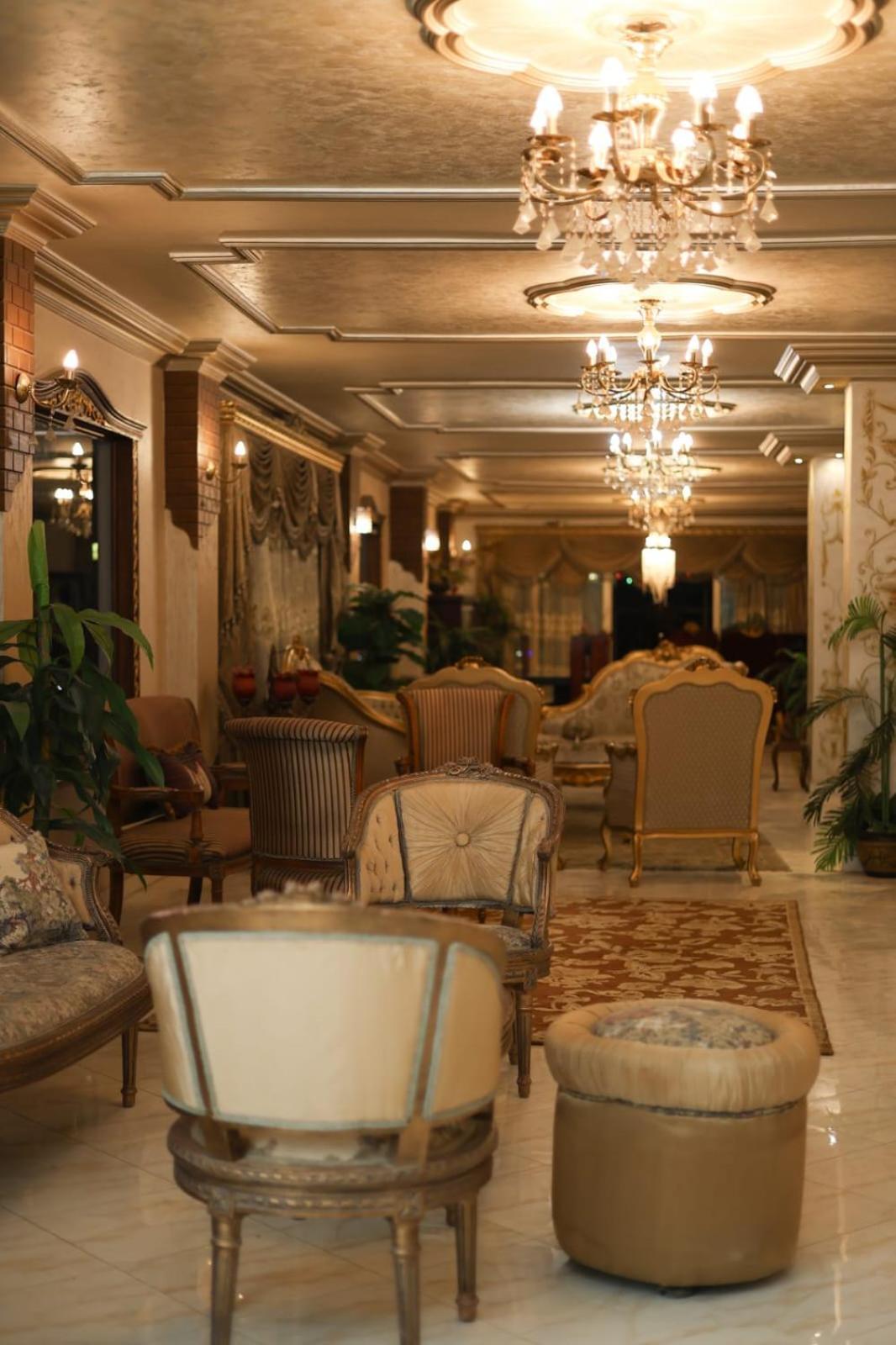 Royal Pyramids Palace Residence Cairo Exterior photo