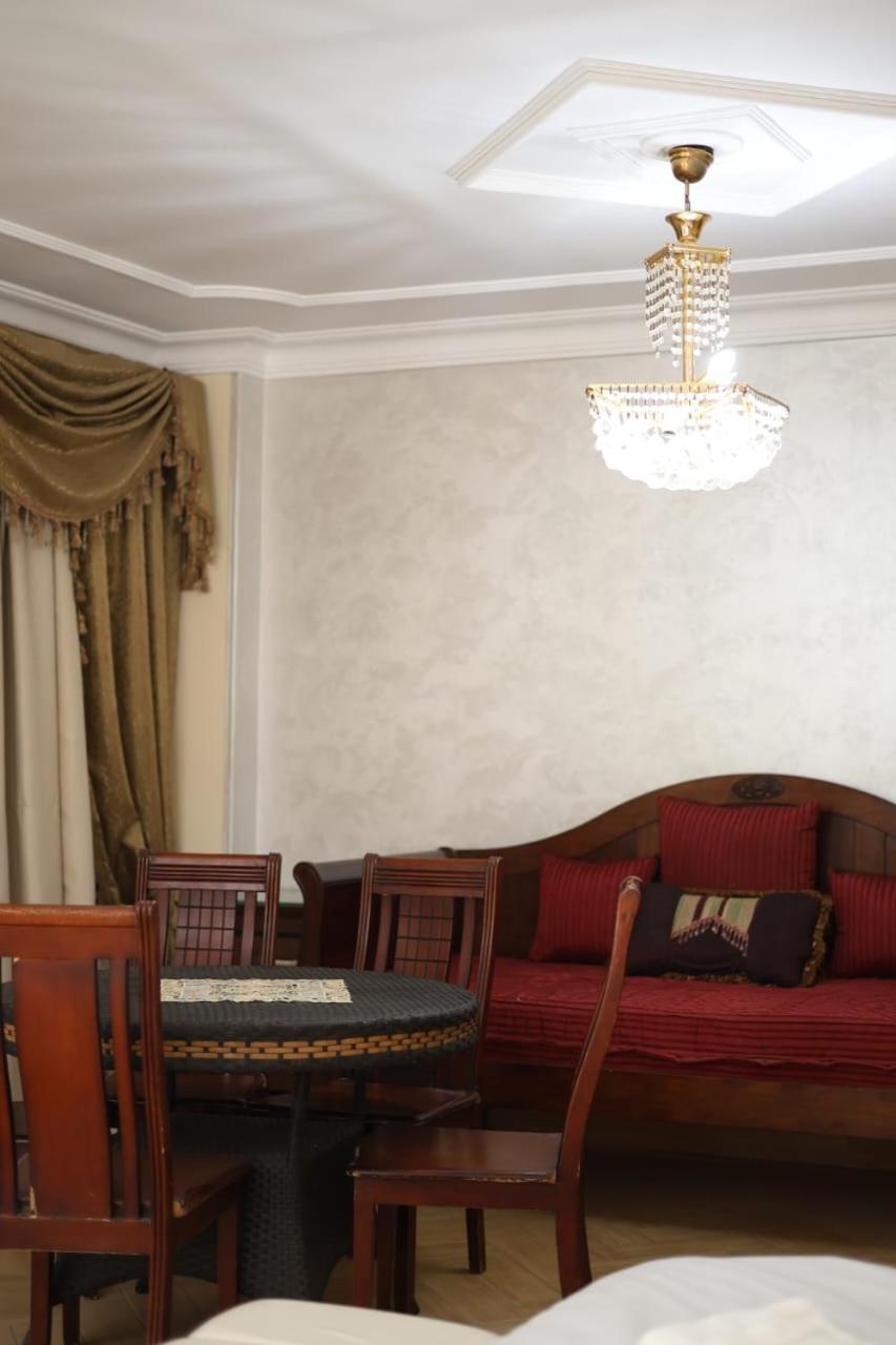 Royal Pyramids Palace Residence Cairo Exterior photo